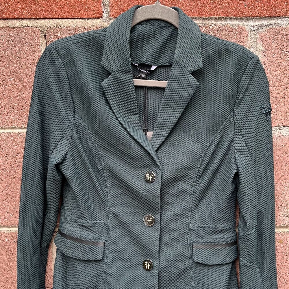 NWT Horse Pilot Aeromesh jacket in dark green size EU 38